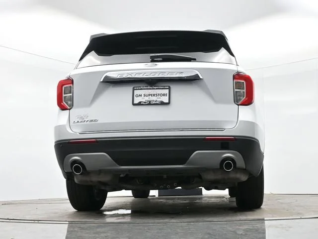 Used 2023 Oxford White Ford Limited image 33