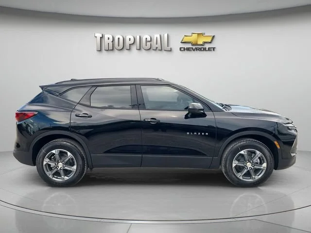 New 2026 Black Chevrolet 2LT image 6