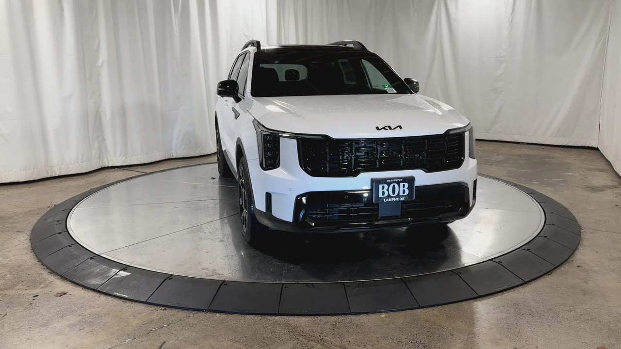 New 2026 White Pearl Kia X-Line SX Prestige image 3