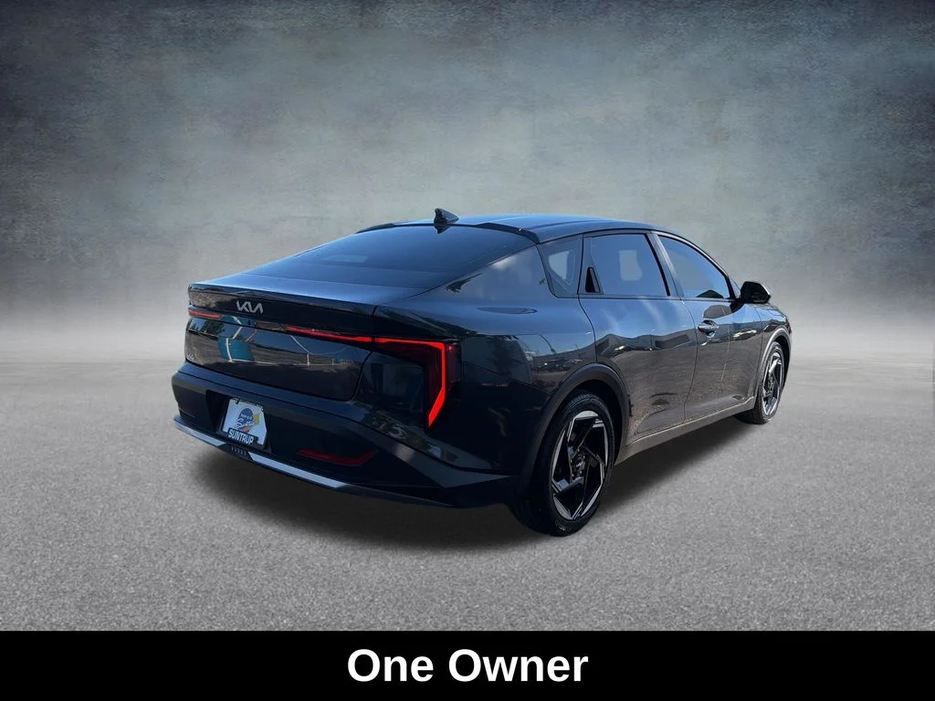 Used 2025 Interstellar Gray Kia EX image 6