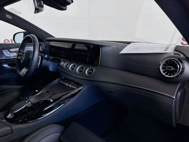Used 2023  Mercedes-Benz Base image 30