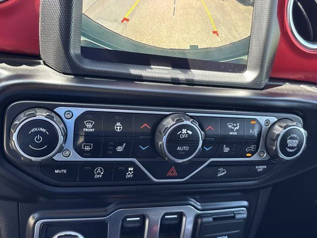 Used 2021 Gray Jeep Rubicon image 35