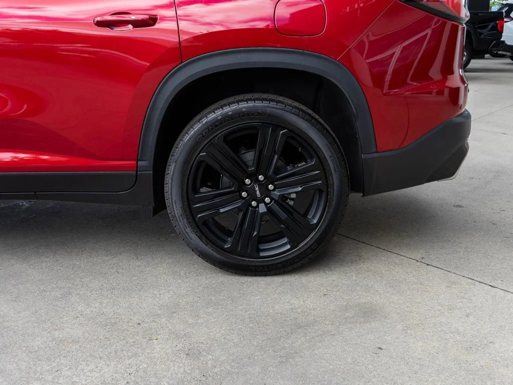 New 2026 Volcanic Red Tintcoat GMC Elevation image 32