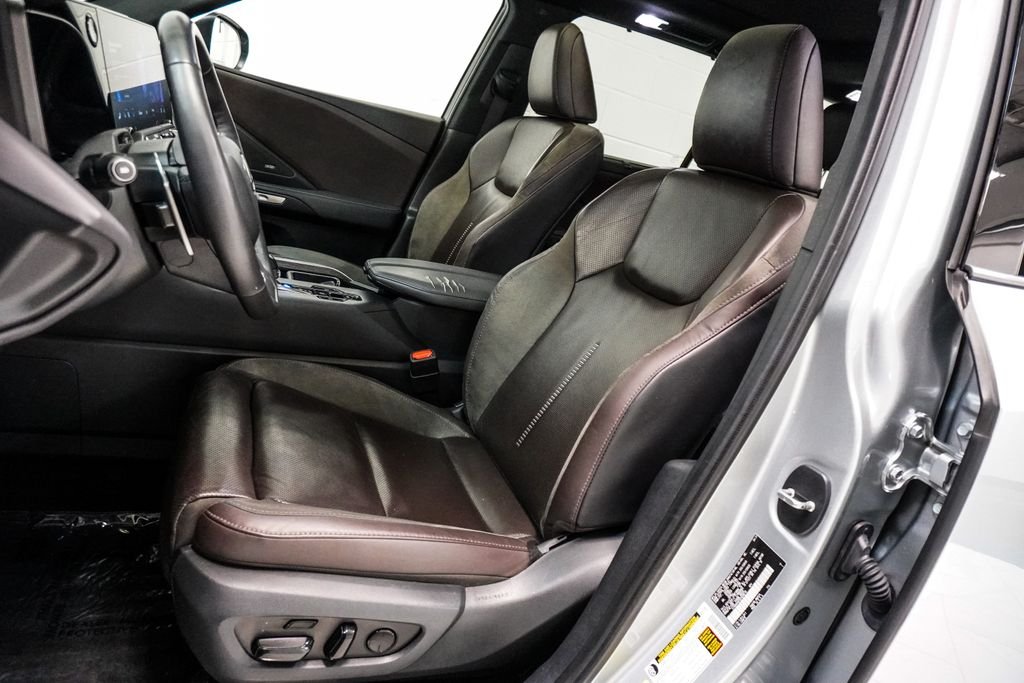 Used 2024 Silver Lexus 350 Luxury image 6