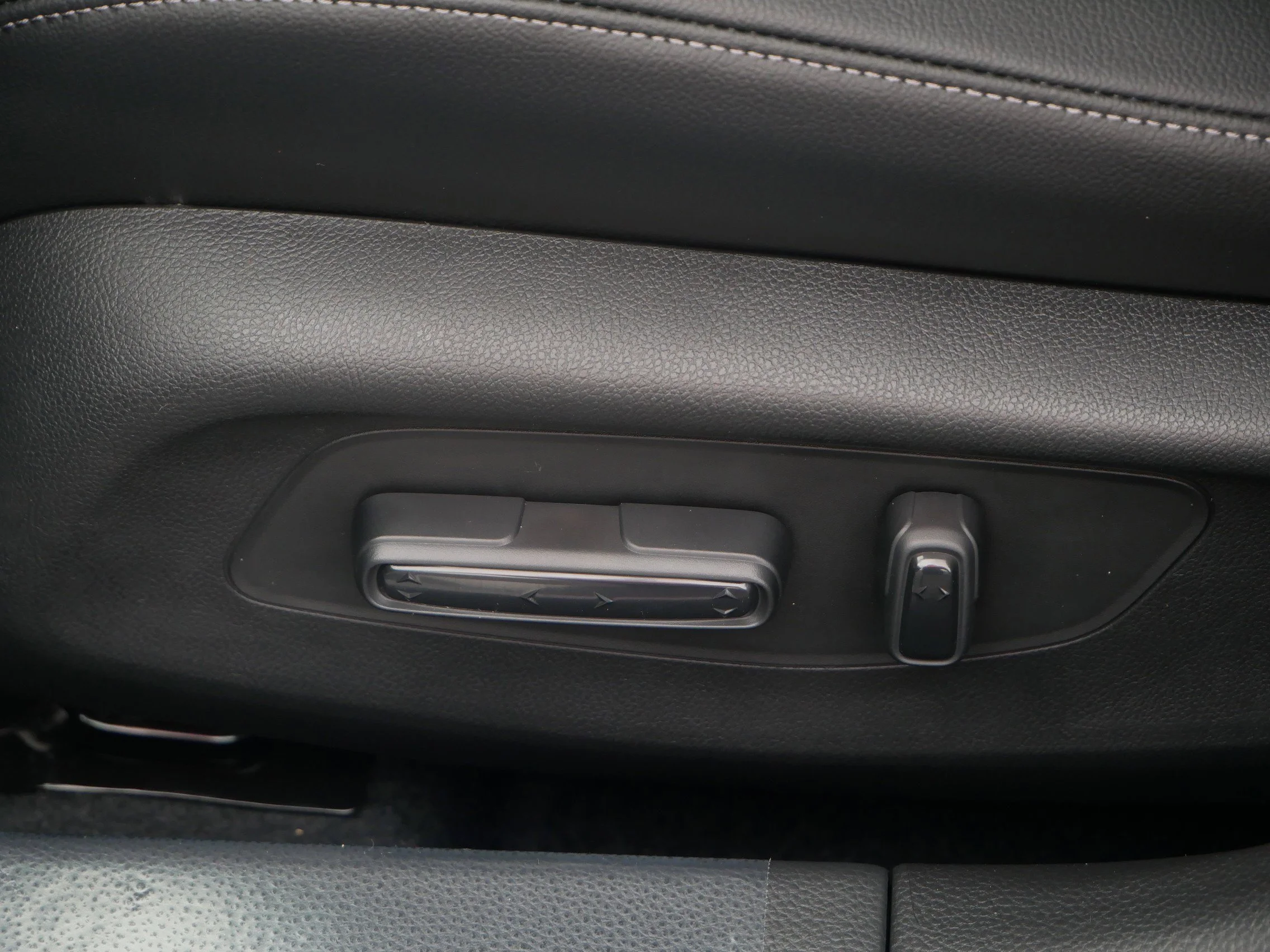 New 2026 Urban Gray Pearl Honda Sport Touring image 16