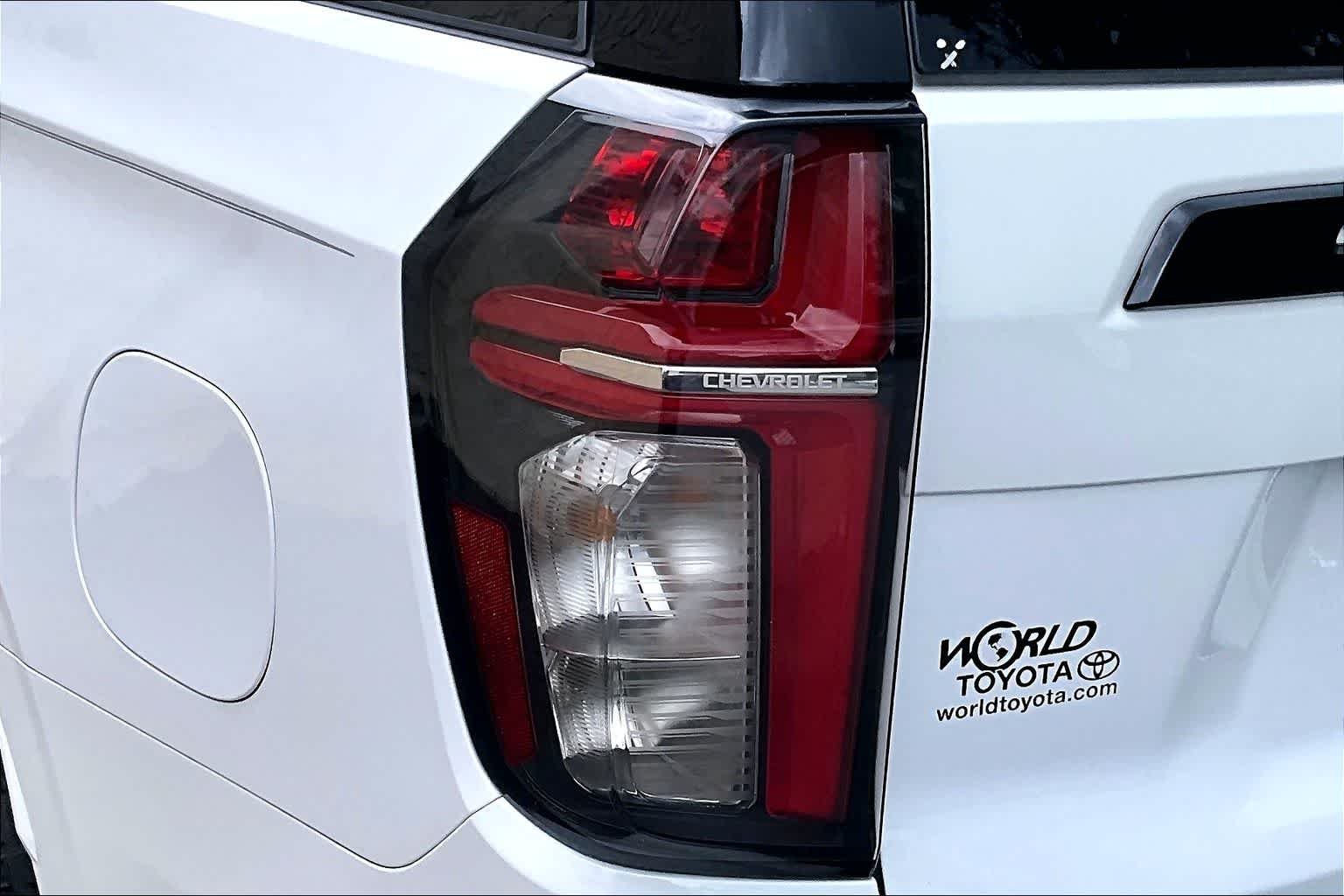 Used 2023 Summit White Chevrolet Z71 image 29