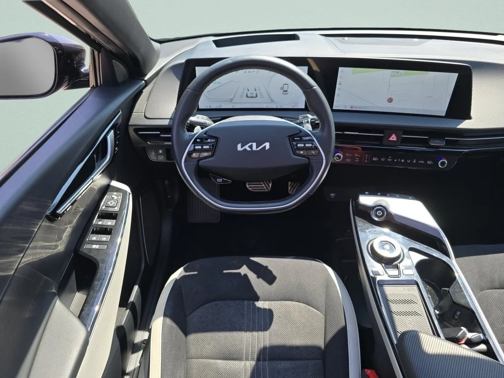 Used 2022 Yacht Blue Kia GT-Line image 31