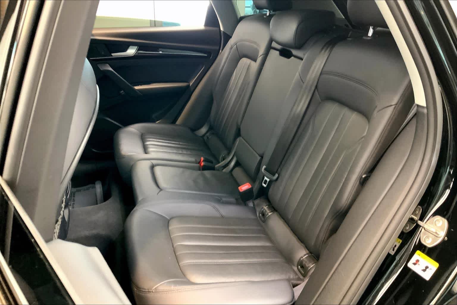 Used 2018 Brilliant Black Audi Tech Premium Plus image 20