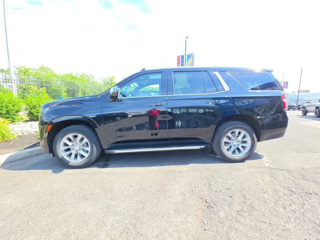 Used 2023 Black Chevrolet Premier image 4