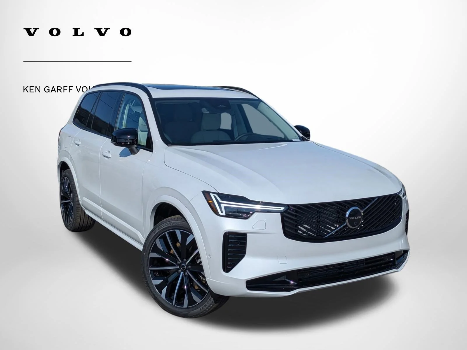 2026 Volvo XC90 T8 Recharge Ultra Dark 6-Seater 4WD's photo