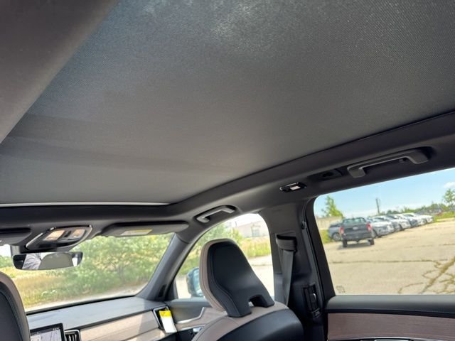 2026 Volvo XC90 Core - Photo 9