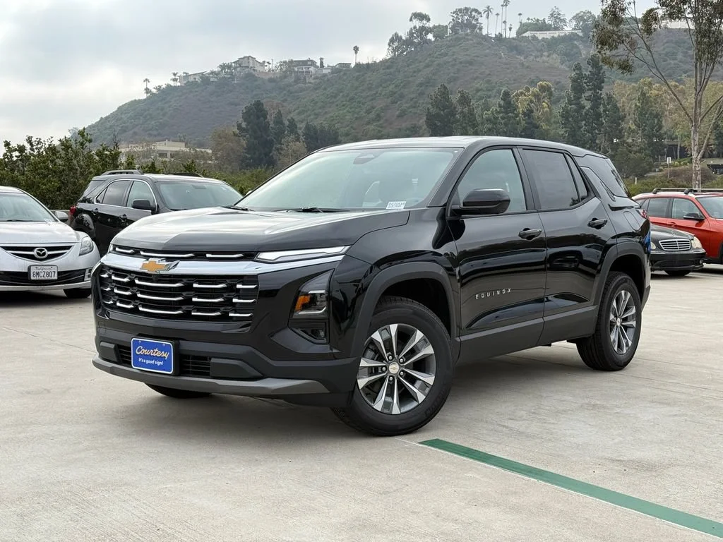 New 2027 Mosaic Black Metallic Chevrolet LT image 2