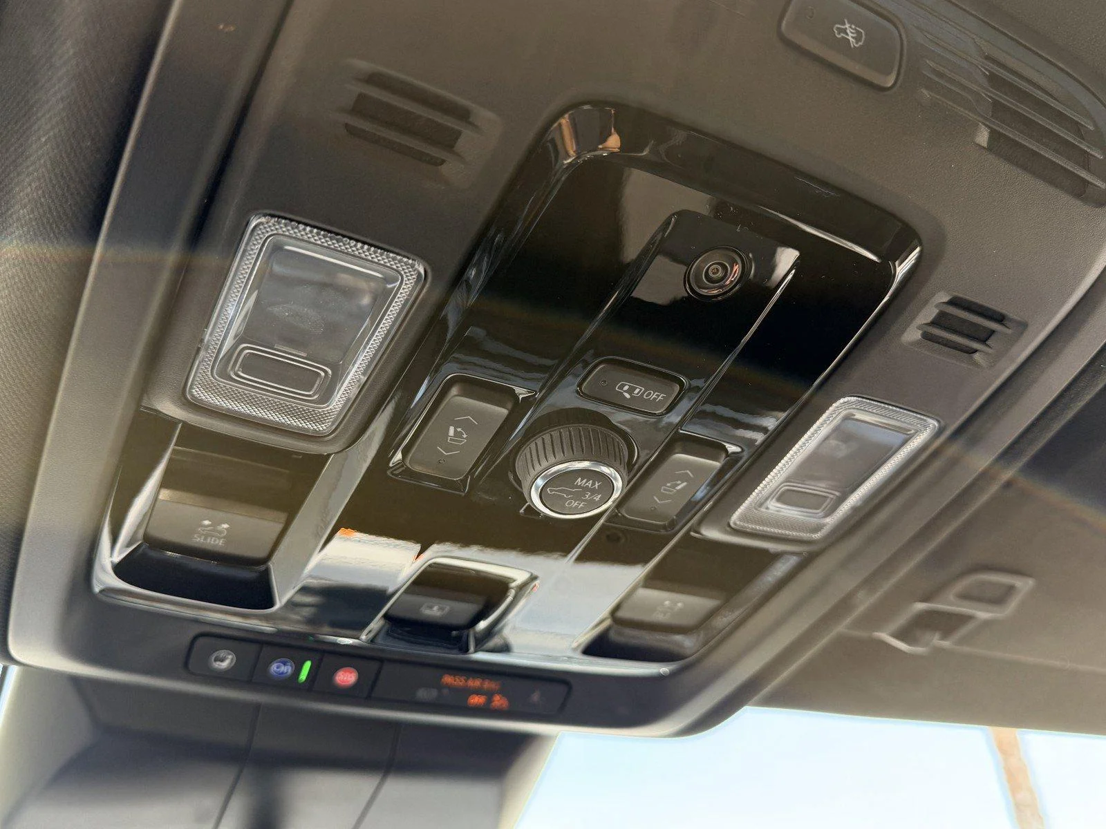 Used 2025 Black Raven Cadillac Sport image 31