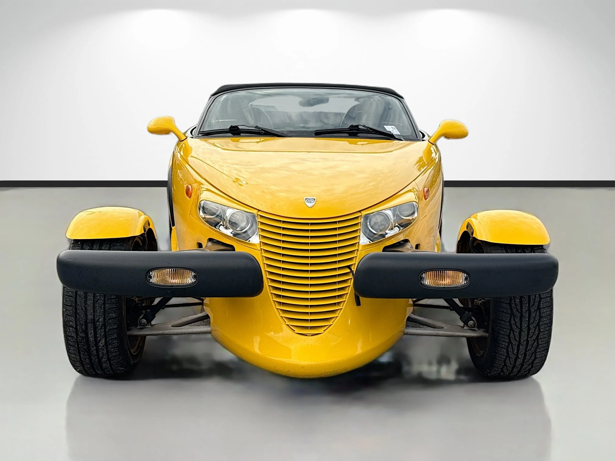 Used 2002 Prowler Yellow Clearcoat/Black Soft Top Chrysler Base image 8