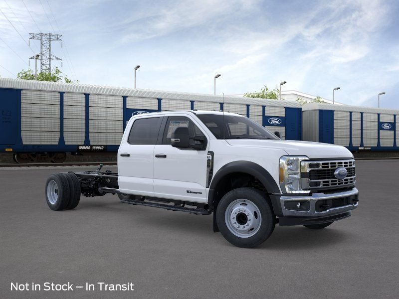 2026 Ford F-450 XL Crew Cab 203-In DRW's photo