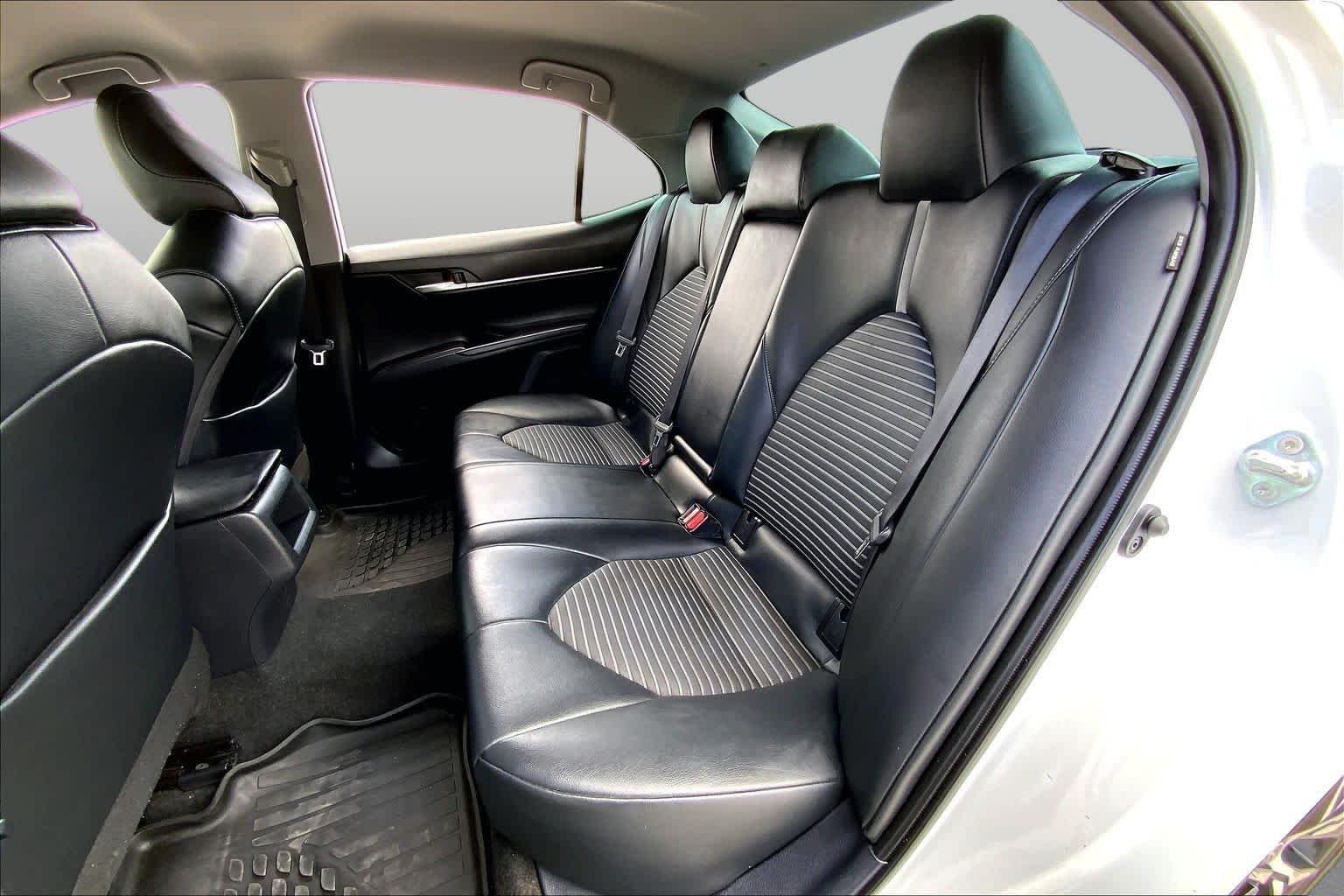 Used 2023 Ice Cap Toyota SE image 20
