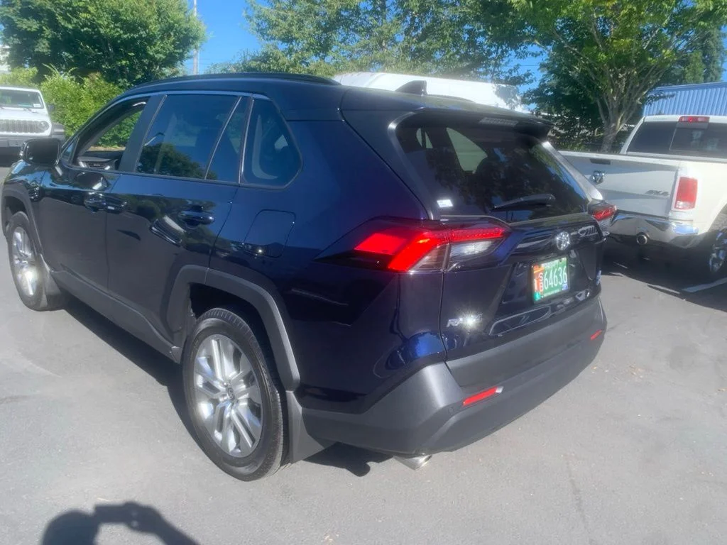 Used 2025 Blueprint Toyota XLE Premium image 2