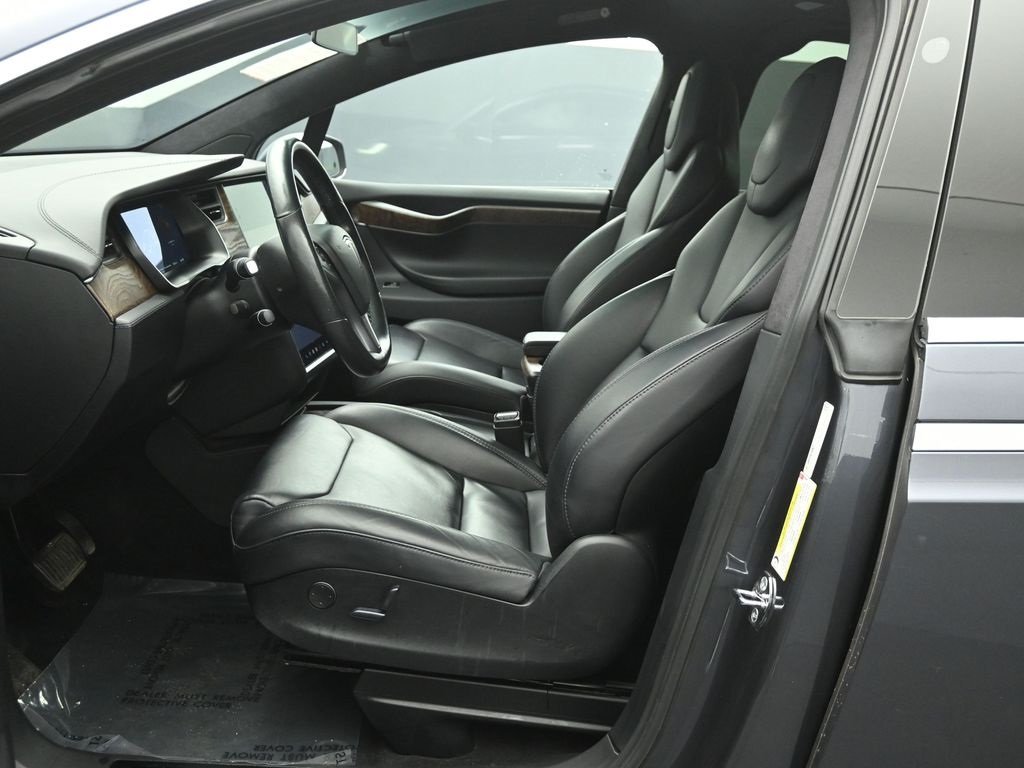 2018 TESLA MODEL X - Image 9
