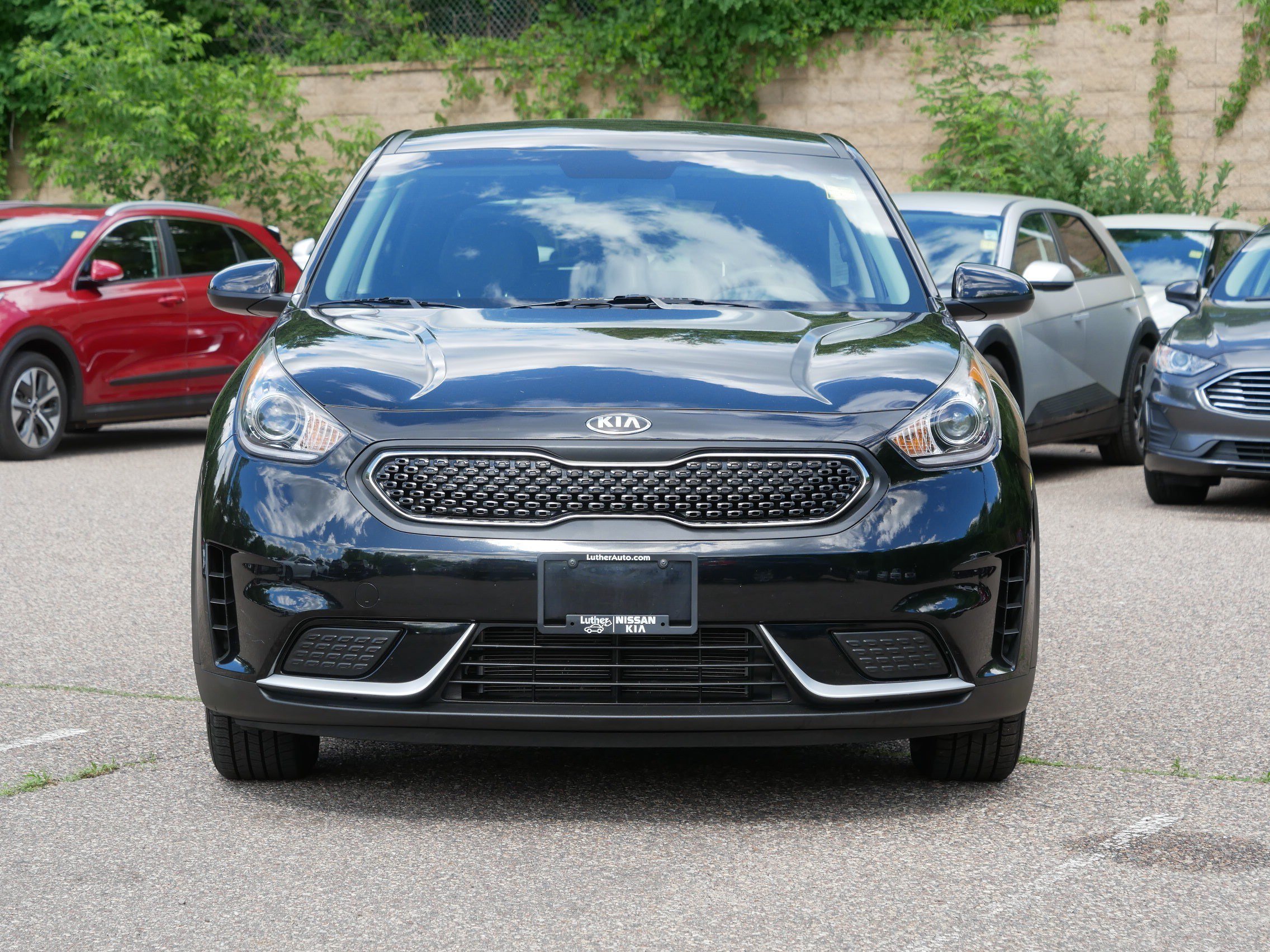 Used 2018 Aurora Black Pearl Kia FE image 2