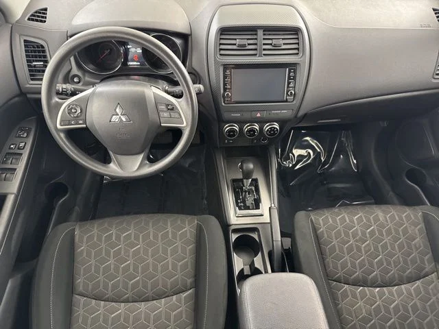 Used 2024 Black Mitsubishi  image 22