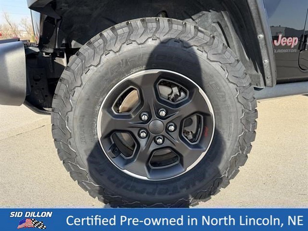 Used 2021 Black Clear Coat Jeep Rubicon image 9