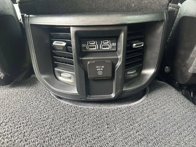 Used 2024 Silver Ram Laramie image 23