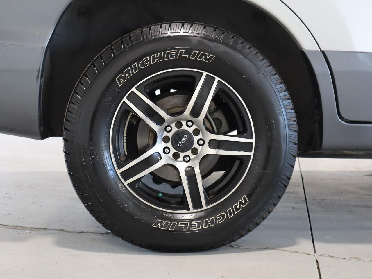 2005 Hyundai Santa Fe GLS - Photo 9