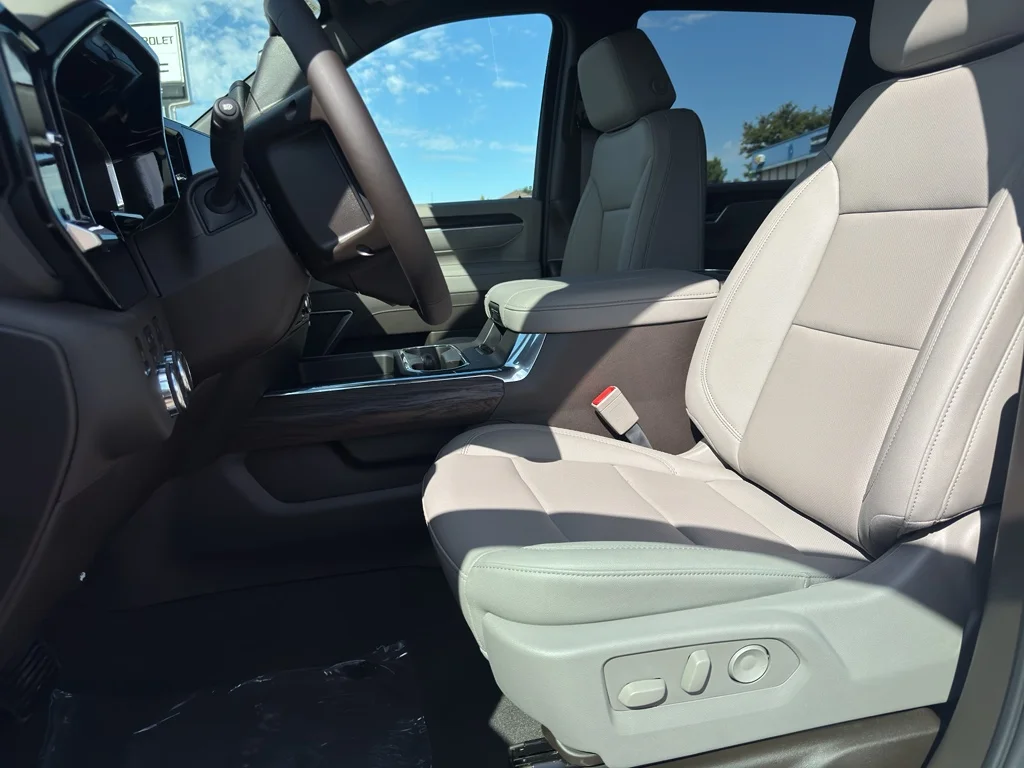 New 2026 Summit White GMC SLT image 12