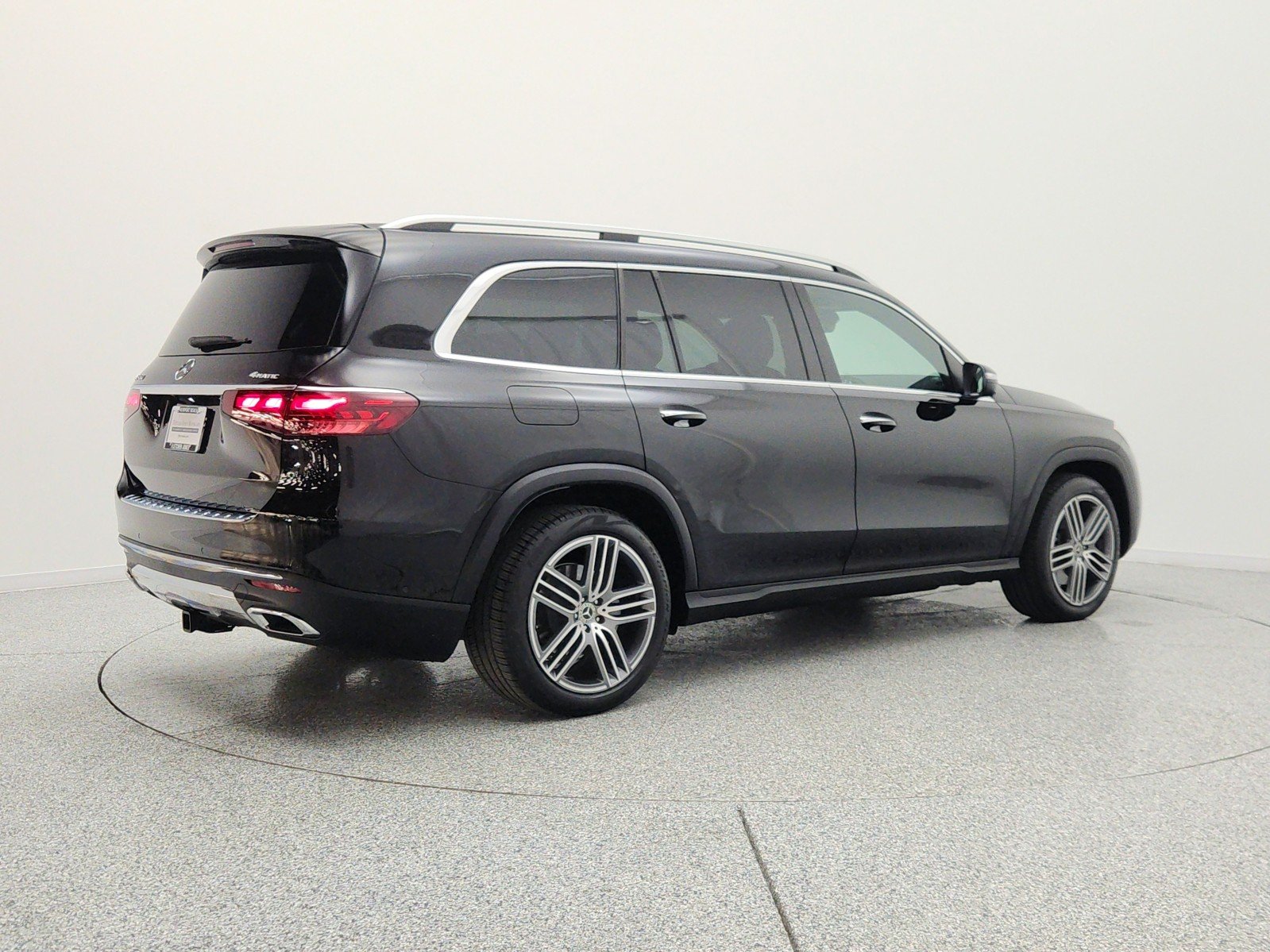 Certified Used 2025 Black Mercedes-Benz GLS 450 4MATIC® SUV image 5