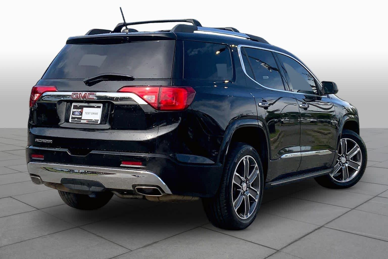 Used 2019 Ebony Twilight Metallic GMC Denali image 13