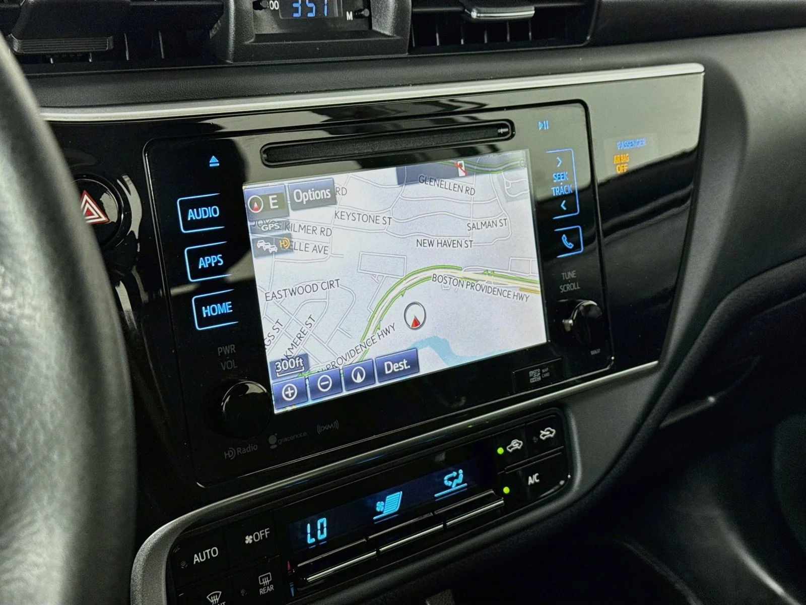 Certified Used 2019 White Toyota XLE image 13