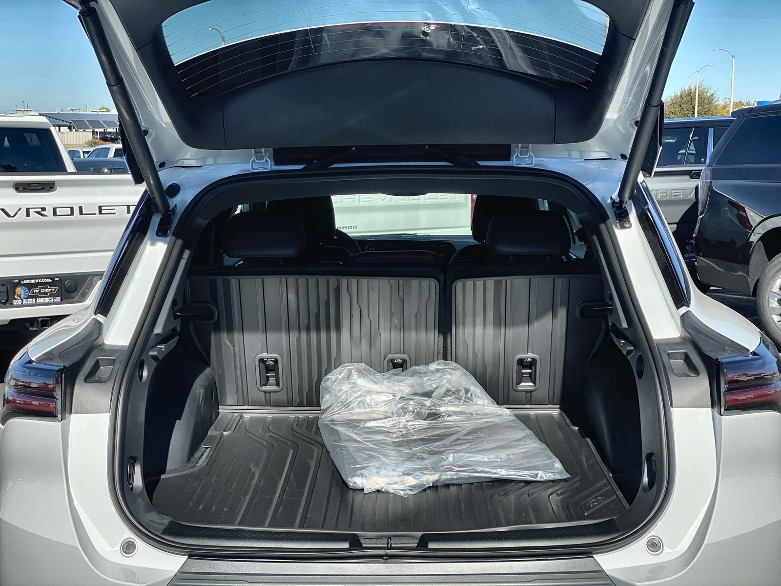 2026 Chevrolet Equinox EV 2LT - Photo 81