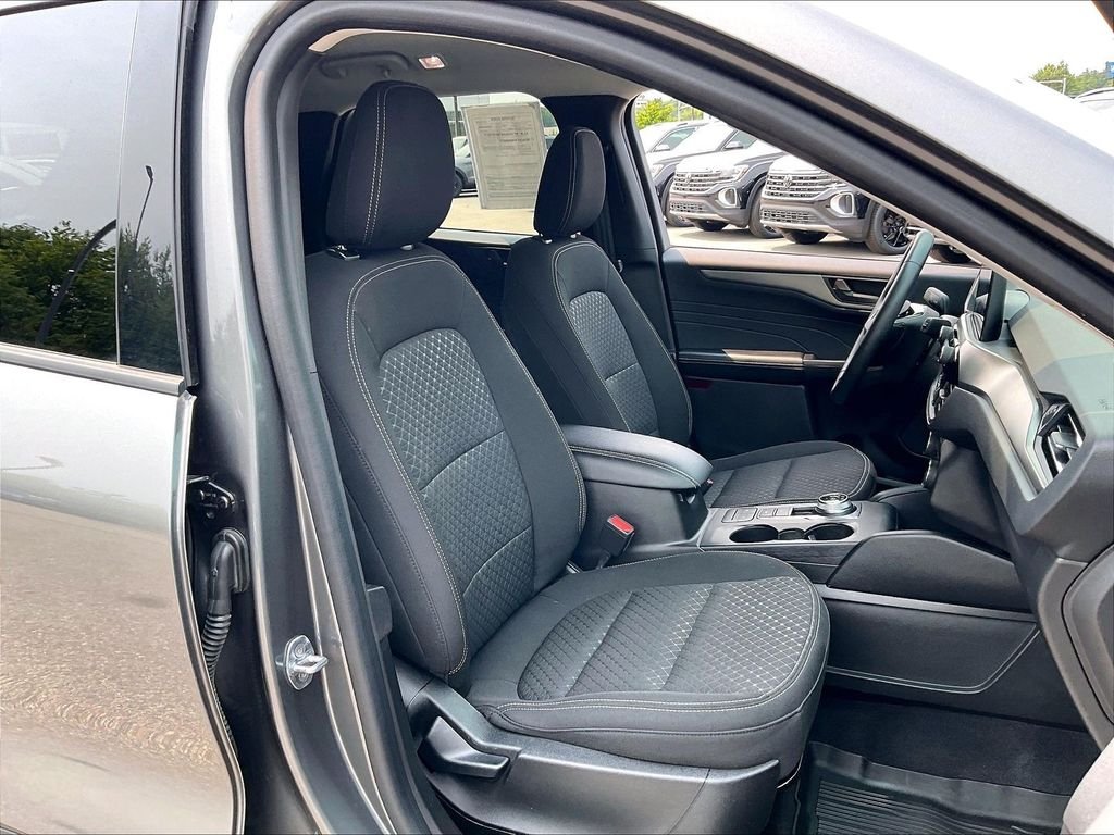 Used 2023 Carbonized Gray Metallic Ford Active image 10