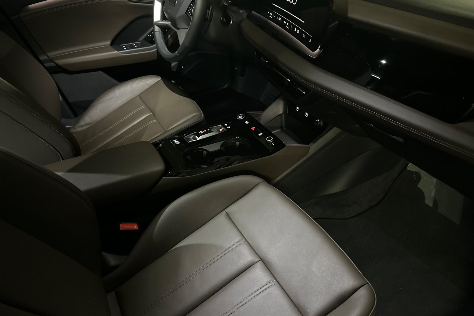 Used 2025 Mythos Black Metallic Audi Premium RWD image 15