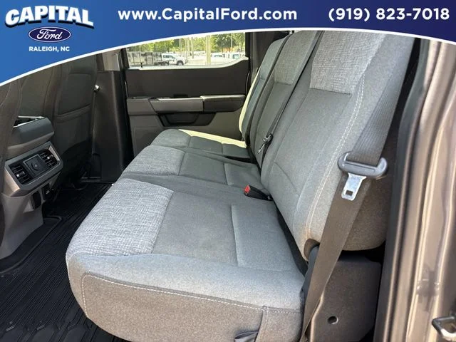 Used 2024 Gray Ford XLT image 17