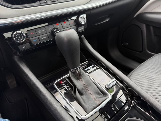 Certified Used 2022 Gray Jeep Limited image 22