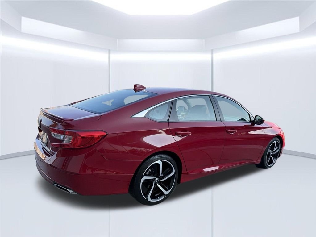 Used 2018 Red Honda Sport image 6