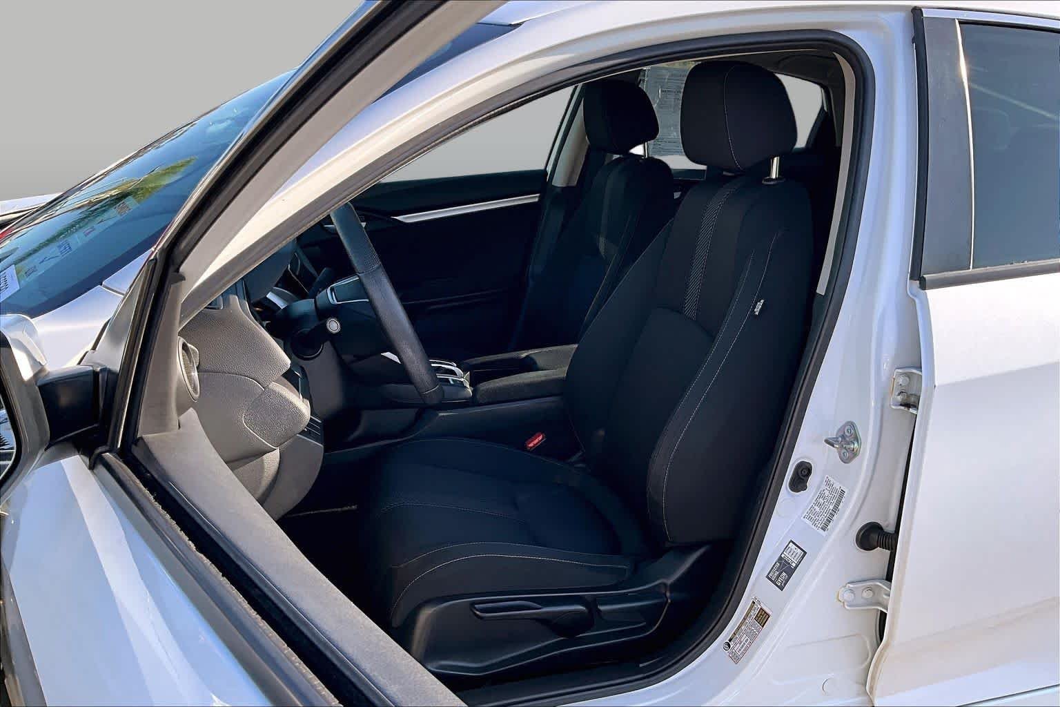 Used 2018 WHITE ORCHID PEARL Honda EX image 7