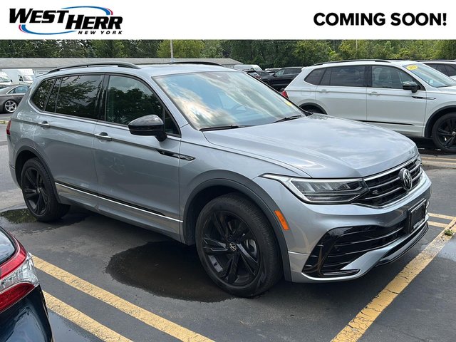 2023 Volkswagen Tiguan SE R-Line Black