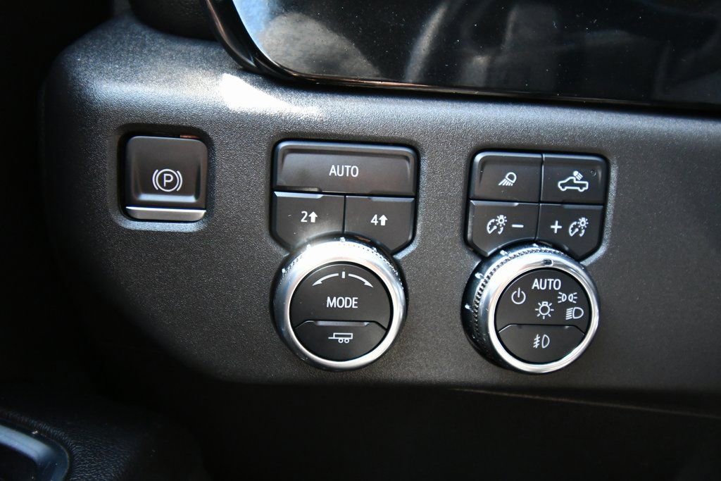 2023 GMC Sierra 1500 SLT - Photo 23