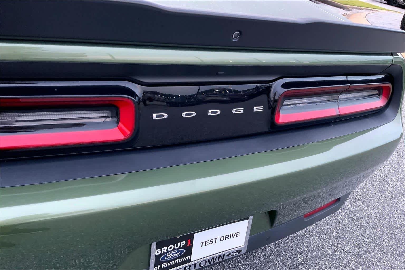 Used 2023 F8 Green Dodge R/T image 27