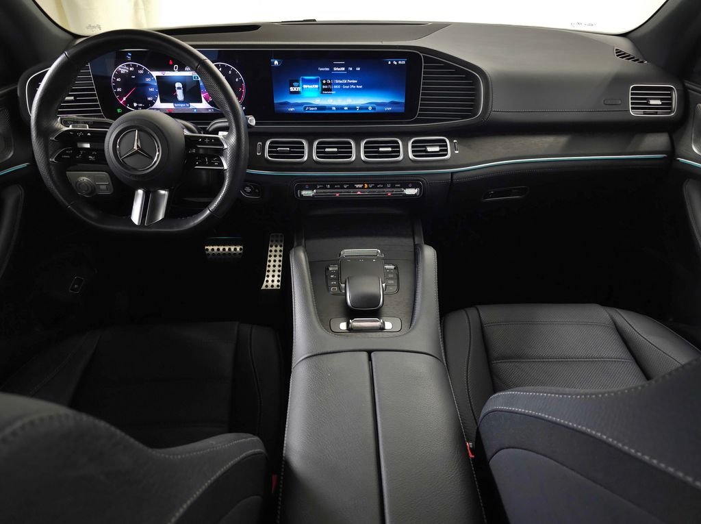 Used 2025 White Mercedes-Benz GLS 580 image 15