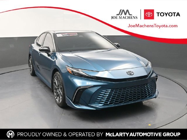 2026 TOYOTA CAMRY