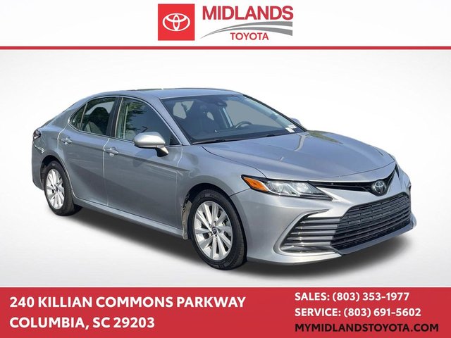2022 Toyota Camry LE