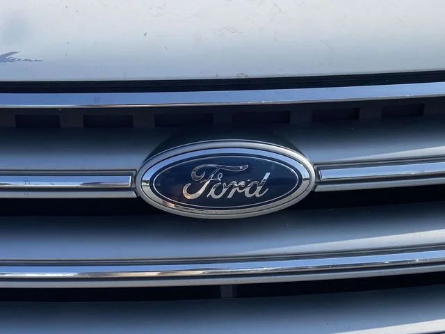Used 2017 White Ford SE image 10