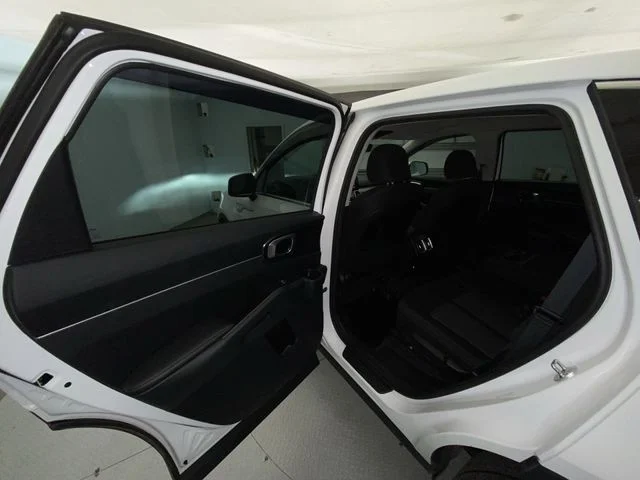 Used 2023 White Kia LX image 21