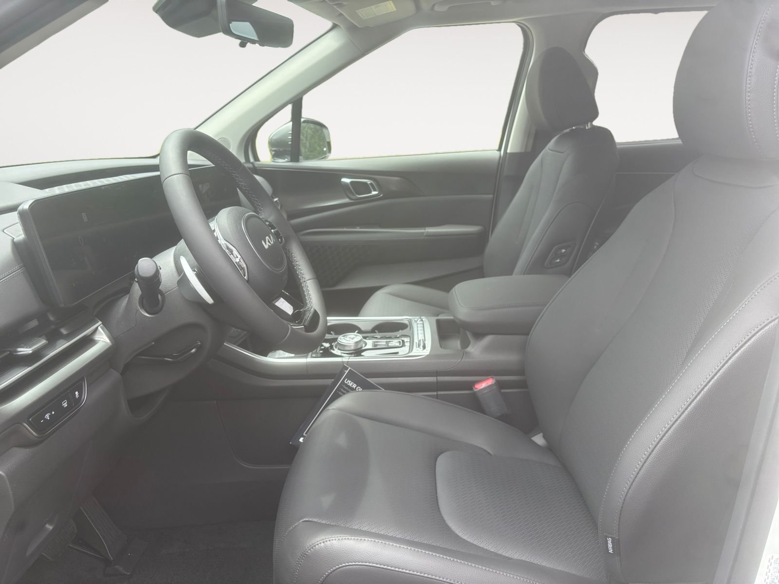 New 2026 Snow White Pearl Kia SX Prestige image 9