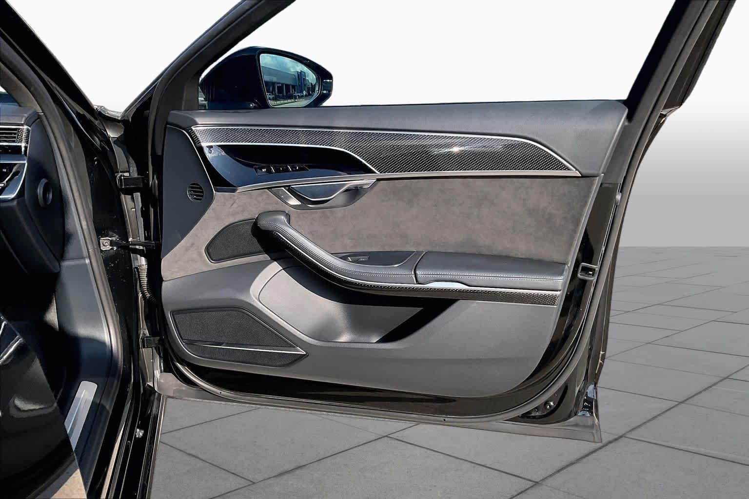 Used 2020 Brilliant Black Audi  image 23