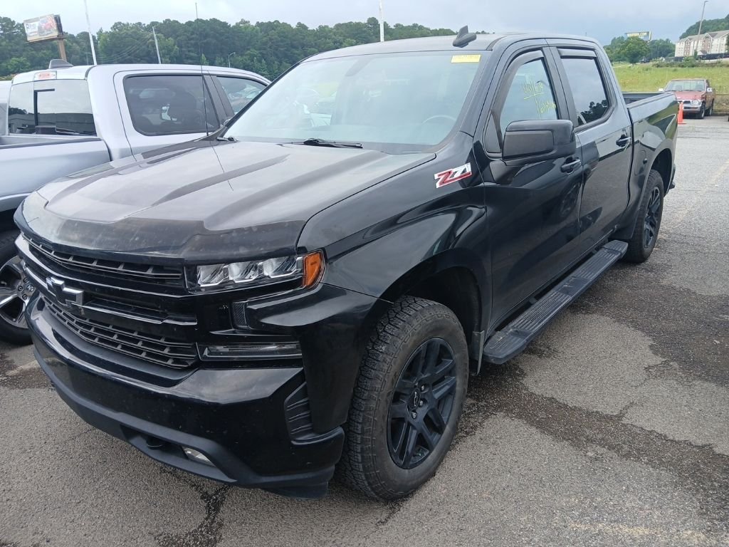 Used 2021 Black Chevrolet RST image 2