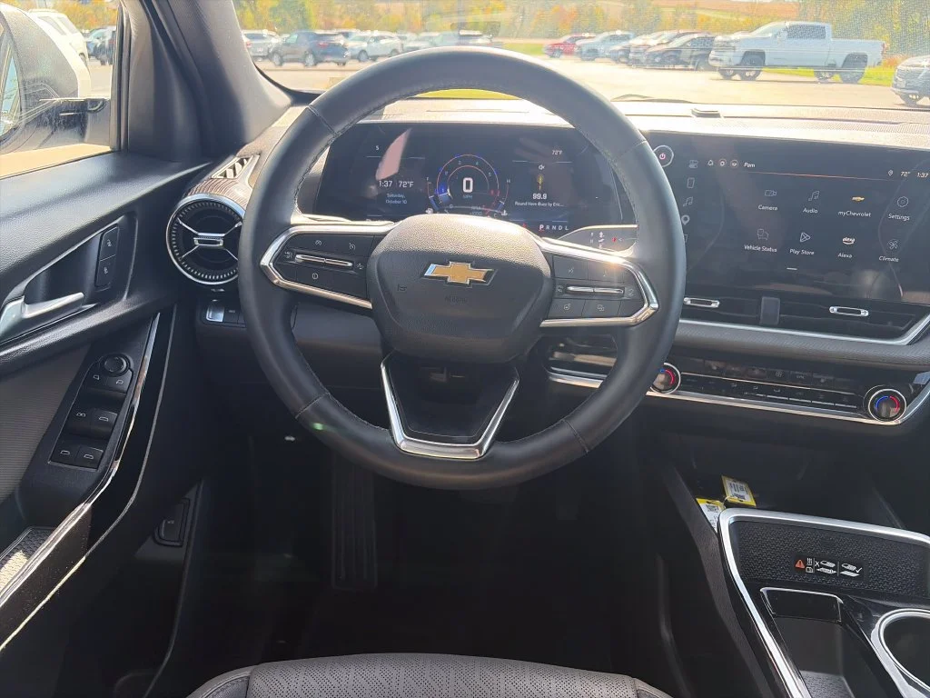 2025 Chevrolet Equinox LT - Photo 11